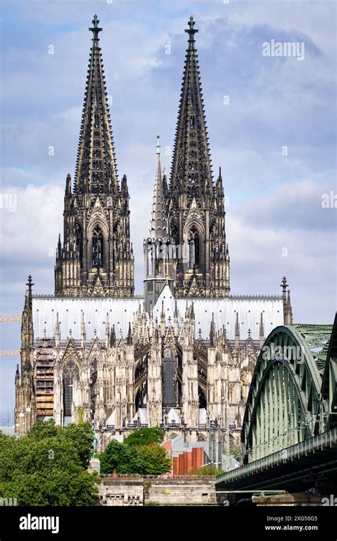 Germanys Most Popular Tourist Attraction The Cologne Cathedral Stock