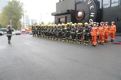 长春市消防救援支队开展人员密集场所灭火救援实战演练澎湃号·政务澎湃新闻 The Paper