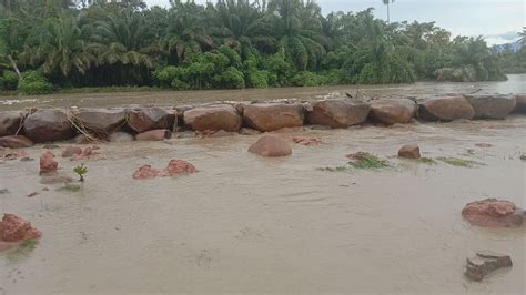 Dua Titik Tanggul Jebol Ribuan Rumah Di Aceh Utara Terendam Banjir