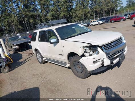 Report 1FMEU75877UA71714 FORD EXPLORER 2007 White Gasoline Price And