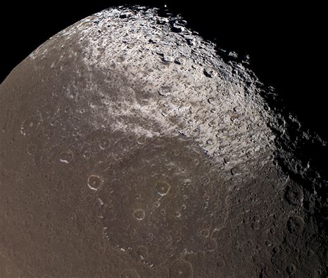 Iapetus Nasa Solar System Solar System Exploration Sistema Solar