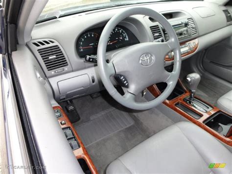 Stone Interior 2002 Toyota Camry XLE V6 Photo #45665582 | GTCarLot.com