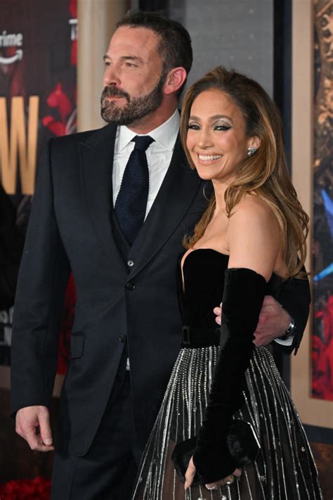 Ben Affleck Jennifer Lopez ARE Quietly Trying To Sell Their Marital