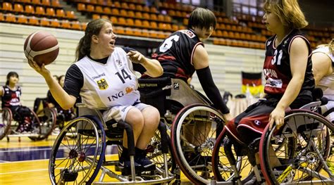 Crossover Gegen Japan Erfolg Der U Damen Gegen Japan