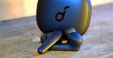 Anker Soundcore Liberty Air 2 Pro Review: Excellent Earbuds Beat Big ...