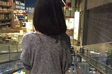 Woman Shopping NAKED In IKEA Leaves Shoppers Hot Around The Collar