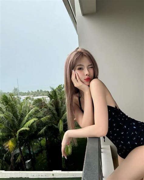 Tuy N T P Nh Tiktoker Ng N H Sexy Bikini C C G I C M