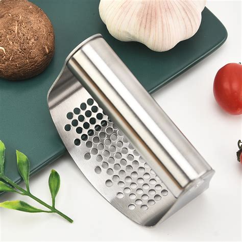 Kitchen Implements Stainless Steel Onion Potato Garlic Crusher Multi