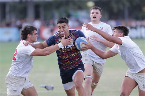 Dogos XV derrotó a Pampas en el amistoso de pretemporada, previo al