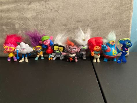 Mcdonalds Dreamworks Trolls World Tour Happy Meal Toys Complete