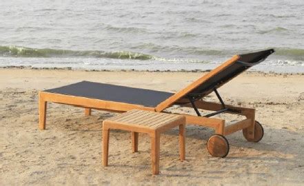 Стол кофейный тиковый AQUARIVA купить в Москве с доставкой, цена