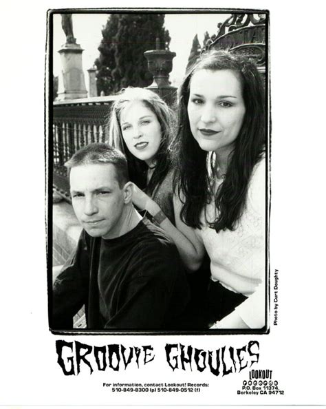 Groovie Ghoulies EstaÇÃo Historias Musicais