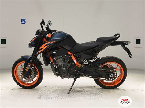 Купить б у KTM 890 Duke R инжектор 6 передач в Москве чёрный naked