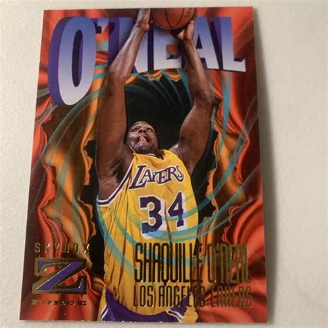 SHAQUILLE O NEAL 1996 97 SkyBox Z Force 114 Los Angeles Lakers