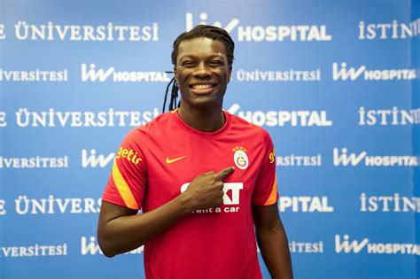 Galatasaray Sk On Twitter Yeni Transferimiz Bafetimbi Gomis