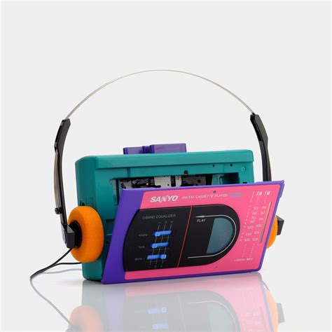 Sanyo Mgr78 Amfm Portable Cassette Player Retrospekt