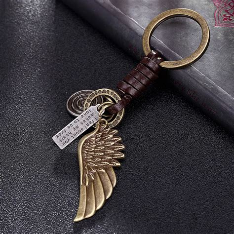 Free Wing Suspension Keychain Leather Alloy Trinket Key Chain Ring