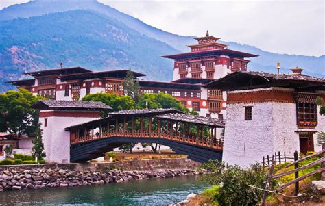 Punakha And The Distinctive Chimi Lhakhang Unconventional Conventions