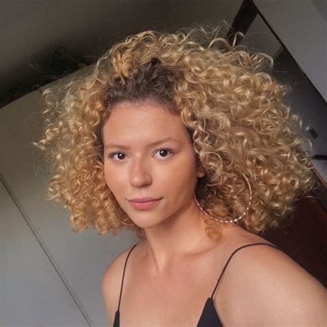 Womenhair Linktree Blonde Curly Hair Dyed Curly Hair Curly Hair