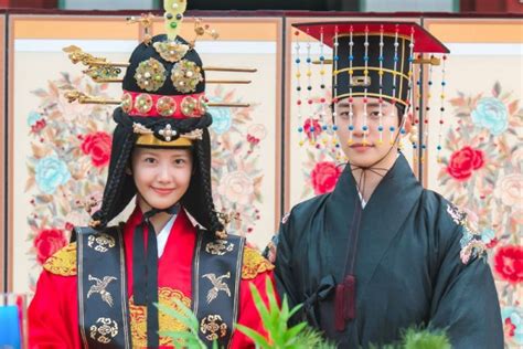 Cinta Gu Won Dan Cheon Sa Rang Di Drakor King The Land