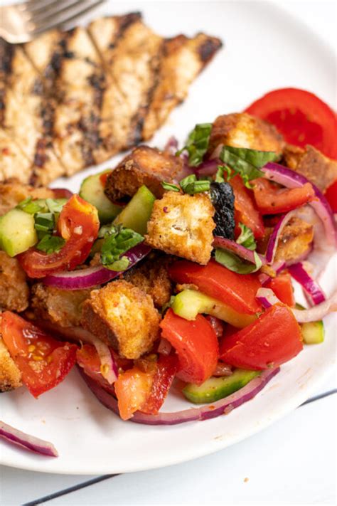 Easy Panzanella Salad With Grilled Chicken The Schmidty Wife