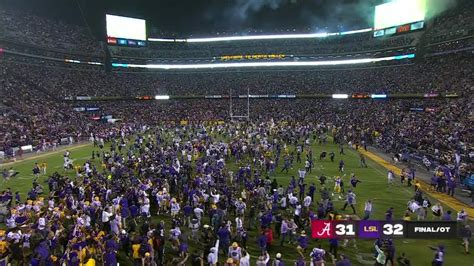 Lsu Fans Storm The Field After Beating Alabama In Overtime Espn