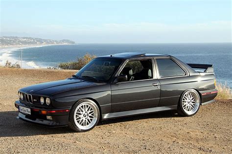 Bmw E30 Diamantschwarz Metallic Cadillac Escalade Xltag