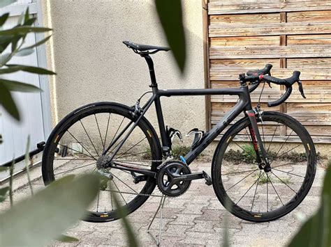 FOCUS IZALCO MAX Di2 COSMIC 40 2018 vélo route occasion