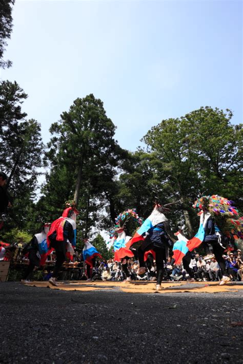 三滝神社春祭り八つ鹿踊り、愛媛県西予市城川1 大本写真事務所