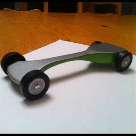 Super Fast Aerodynamic Pinewood Derby Car Templates