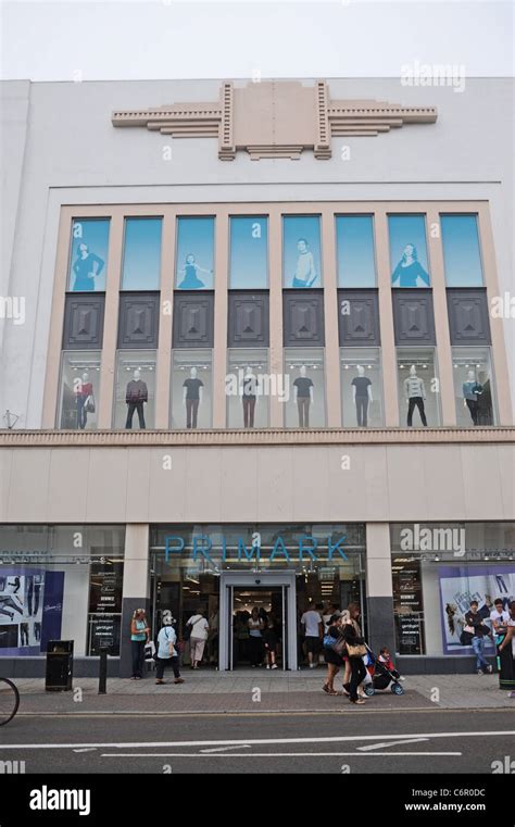 Primark Shop Sign Building Hi Res Stock Photography And Images Alamy