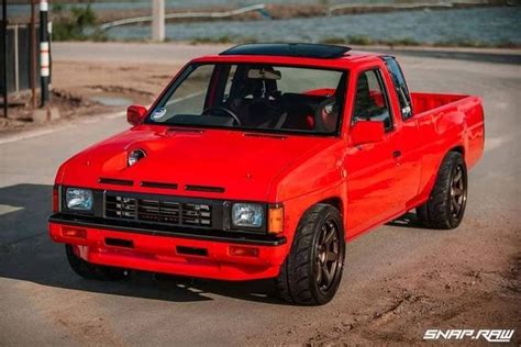 Nissan Hardbody D21 Compact Pickup Truck