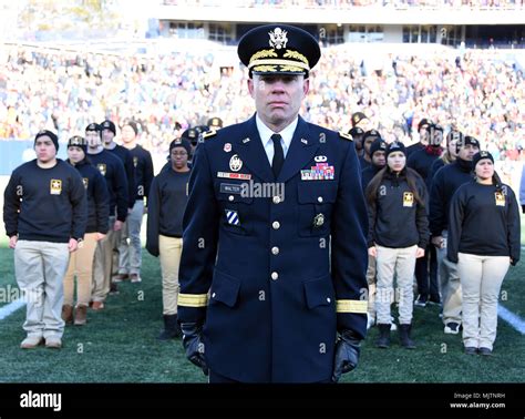 Brig Gen Aaron Walter Commanding General For The Us Army Reserves