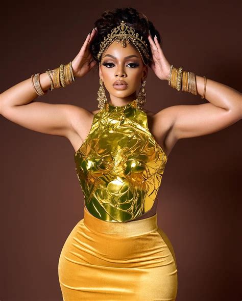 Photos Mihlali Ndamase S Goddess Look Wows Mzansi Za