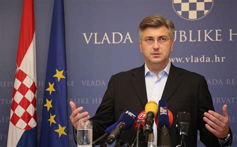 Hrvatska Andrej Plenković Ne prihvaćam ostavku ministra odbrane