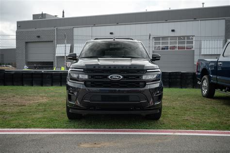 2022 Ford Expedition Specifications Fuel Economy Features Warranty