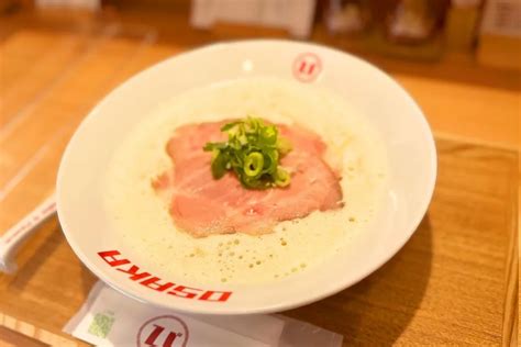 地鶏を使ったスープが自慢の当店。 ブログ 淀川区西中島でラーメンなららーめん ぴ！