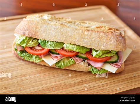 Ciabatta Bocadillo O S Ndwich Club Con Ciabatta Baguette Y Diversos