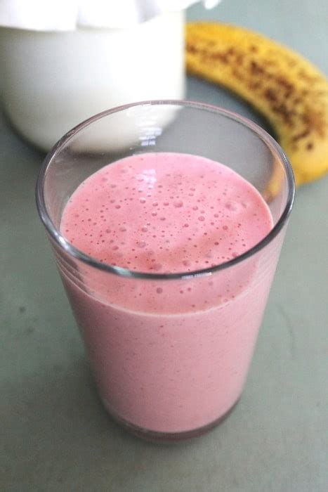 Strawberry Banana Kefir Smoothie Rise And Blend