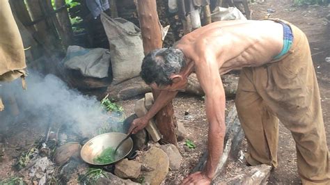 Kisah Kakek Sarkam 70 Tahun Di Gubuk Hutan Yang Sederhana YouTube