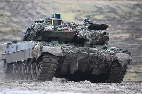 Russisches Milit R Zerst Rt Wohl Ersten Leopard Panzer