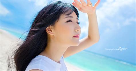 FinlandCar Han Ga Eun Bikini In The Beach Part
