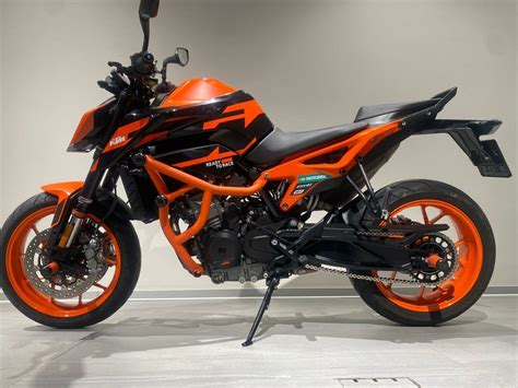Купить б у KTM Duke GP инжектор в Санкт Петербурге оранжевый naked bike года на Авто