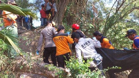 Tercebur Ke Sungai Jasad Kakek Pedagang Tahu Di Lumajang Ditemukan Di