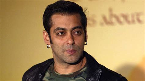 Bollywood Star Salman Khan Gets Y Plus Security After Death Threats