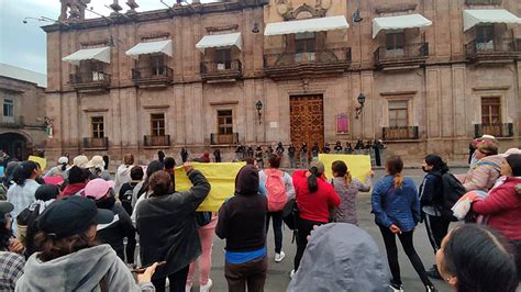 Frente A Palacio De Gobierno Padres De Familia De Ocampo Exigen A La