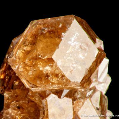 Grossular Garnet Var Hessonite DTN22 Jeffrey Quarry Canada