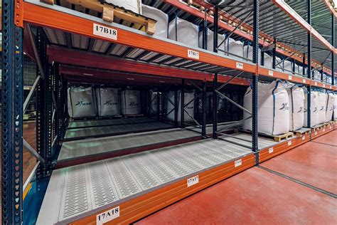 Mobile Racks Mobile Racking Systems Interlake Mecalux