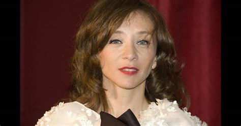 Sylvie Testud tournera bientôt La vie d une autre Purepeople