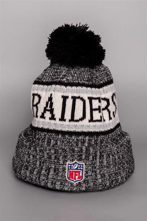 Oakland Raiders Official 2018 Nfl Sideline Knit Beanie Black